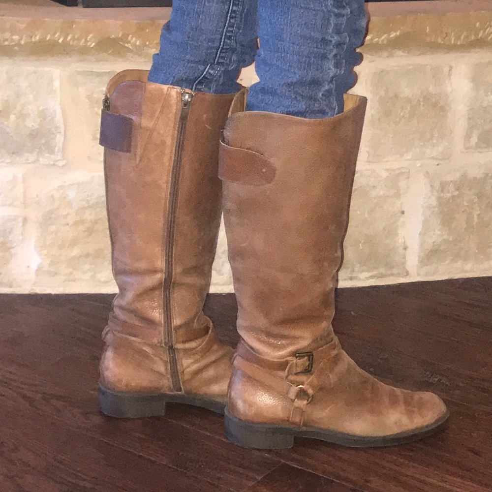 Enzo Angiolini leather boots